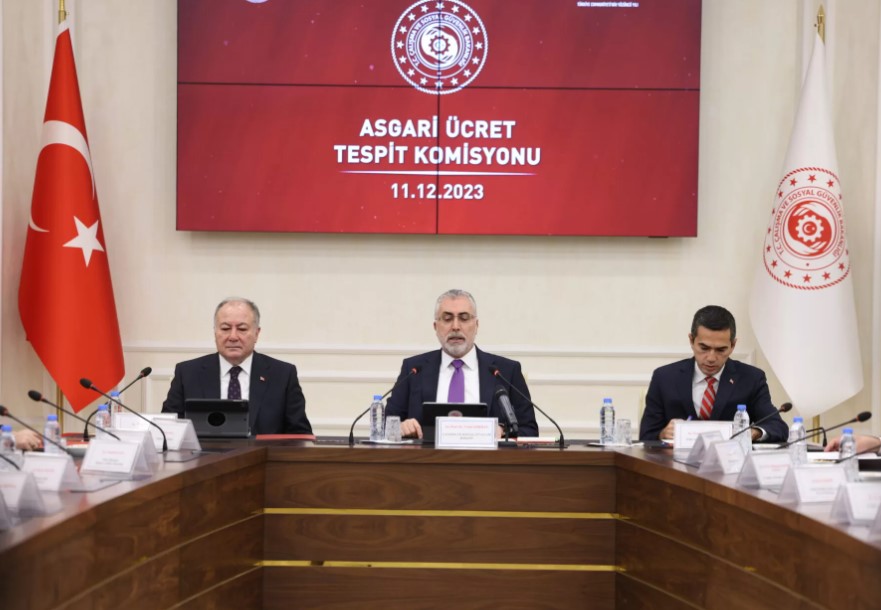 ASGARİ ÜCRET TESPİT KOMİSYONU İLK TOPLANTISINI GERÇEKLEŞTİRDİ